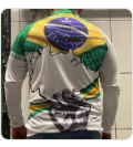 Detalhe da camisa recebida, foto enviada por T**s A**6